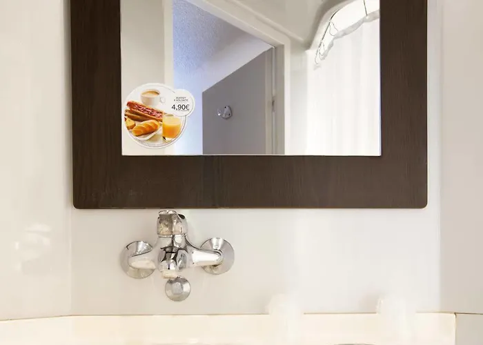 ホテル Heco Colmar Nord - Ex Premiere Classe *